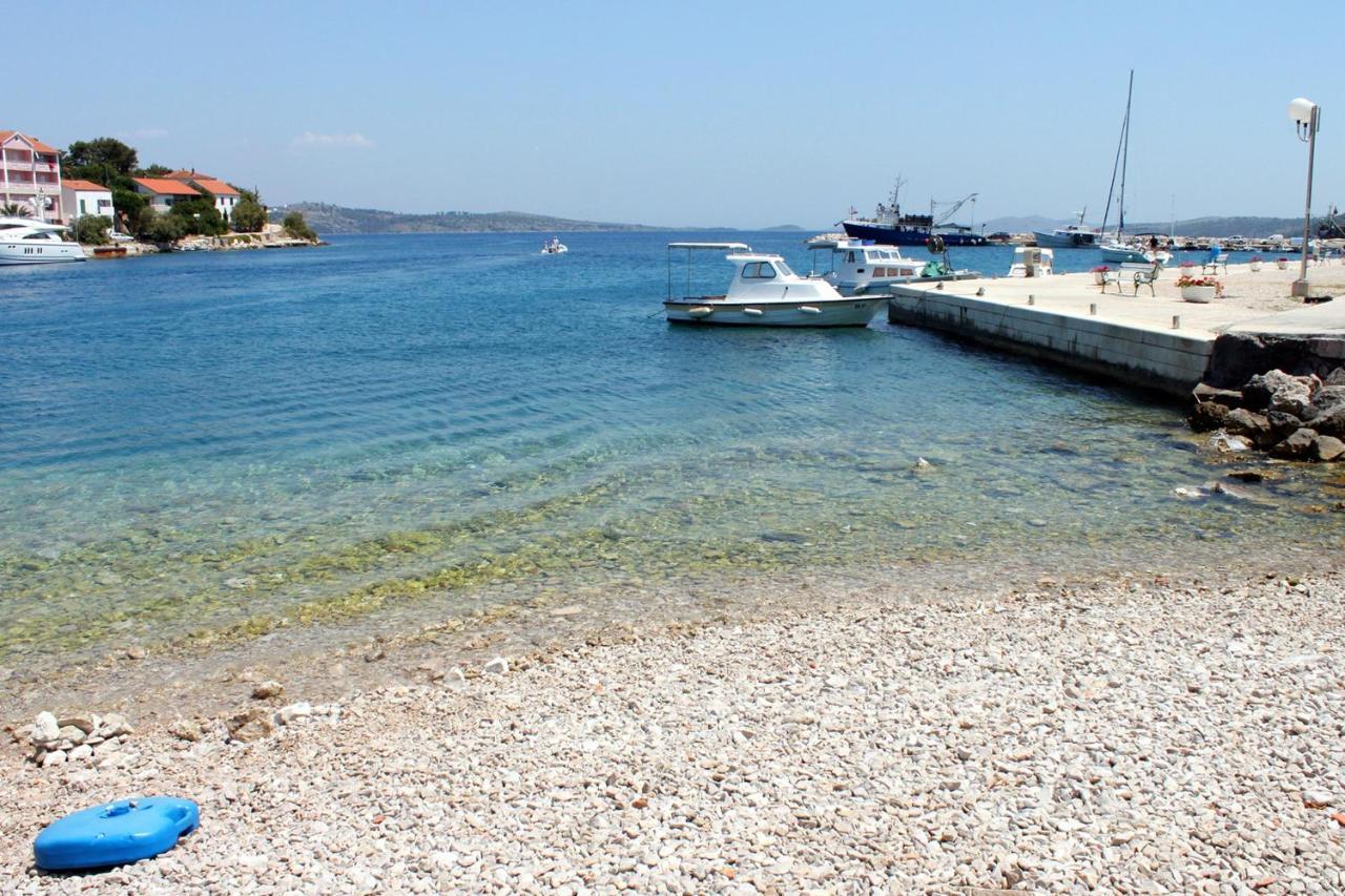 Apartments With Wifi Sali, Dugi Otok - 8189 Exterior photo