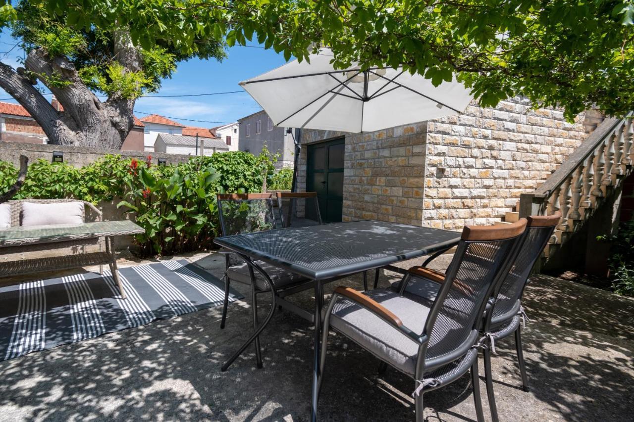 Apartments With Wifi Sali, Dugi Otok - 8189 Exterior photo