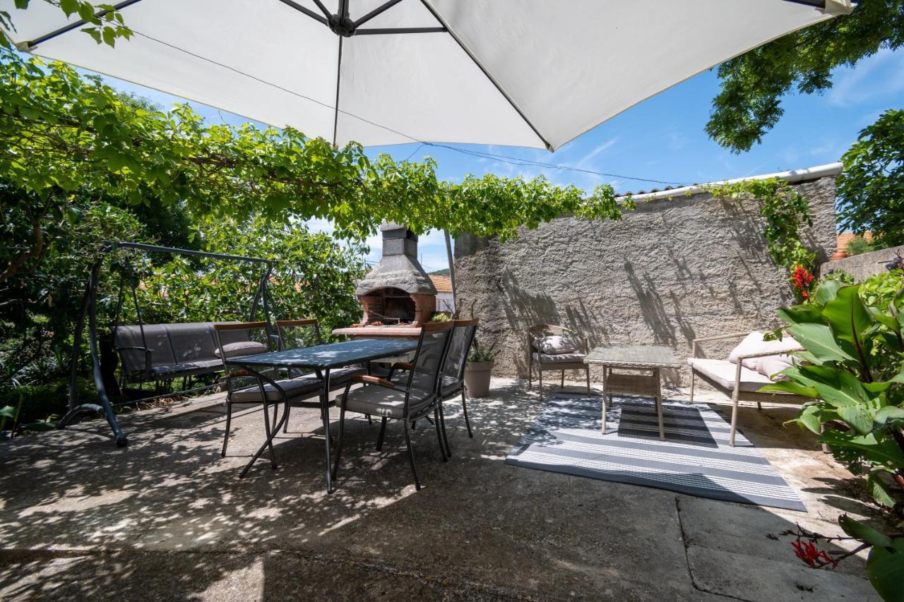 Apartments With Wifi Sali, Dugi Otok - 8189 Exterior photo